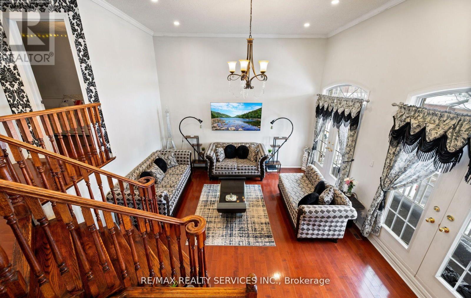 23 Edenvalley Road, Brampton, Ontario  L7A 2M6 - Photo 25 - W12952640