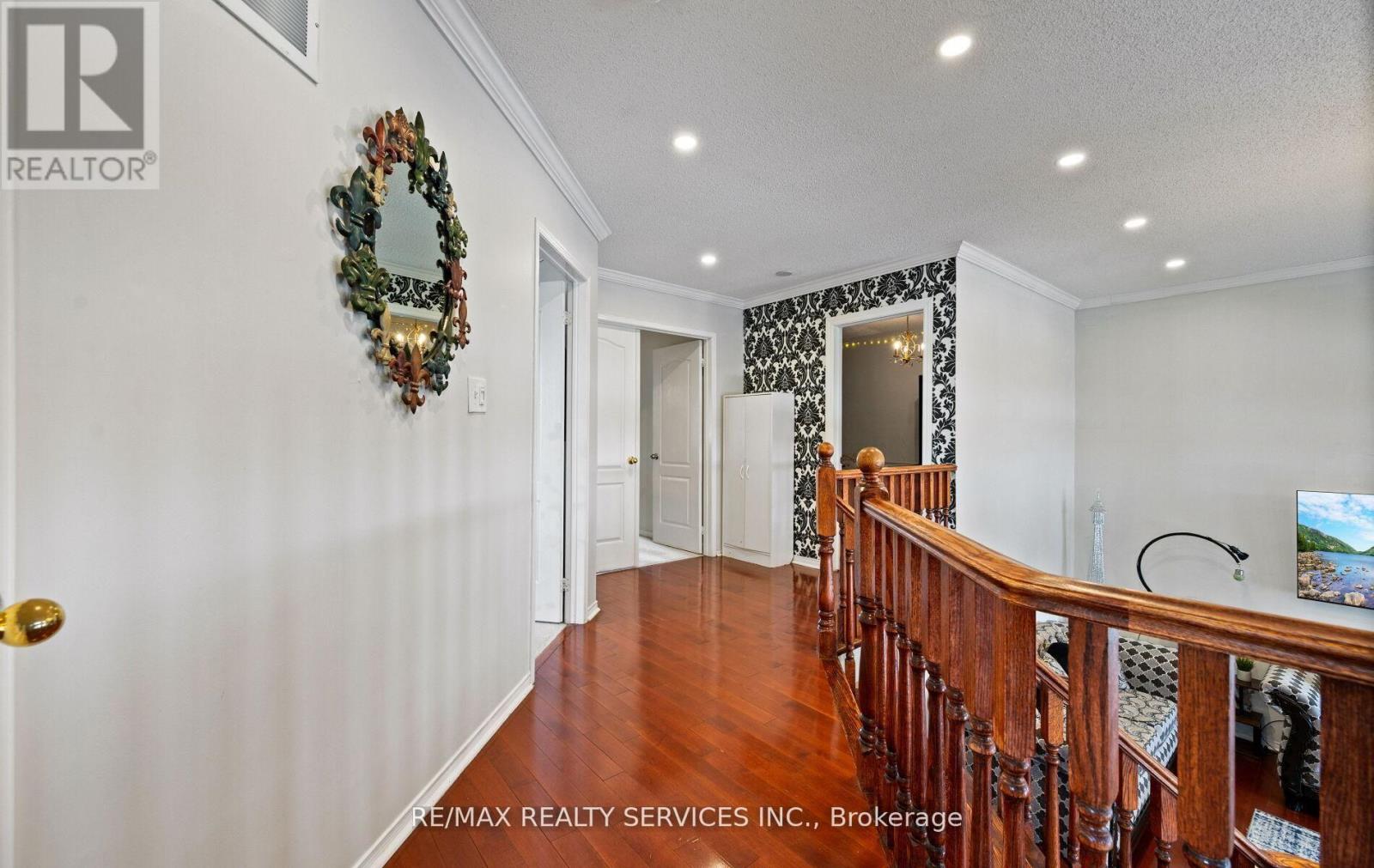 23 Edenvalley Road, Brampton, Ontario  L7A 2M6 - Photo 27 - W12952640