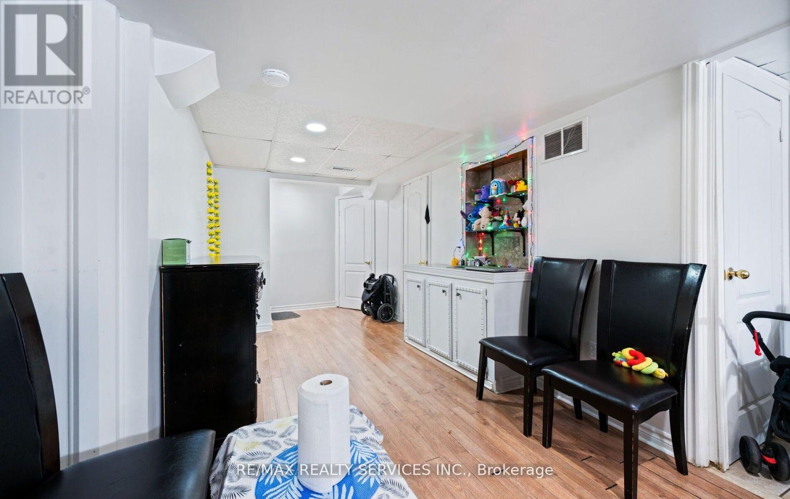 23 Edenvalley Road, Brampton, Ontario  L7A 2M6 - Photo 40 - W12952640