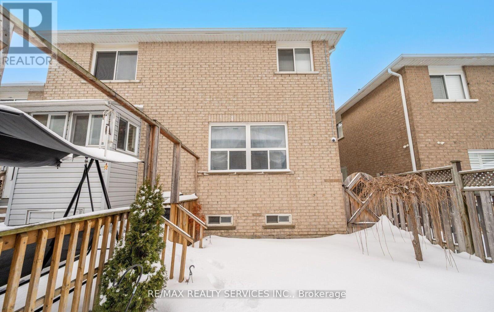 23 Edenvalley Road, Brampton, Ontario  L7A 2M6 - Photo 45 - W12952640