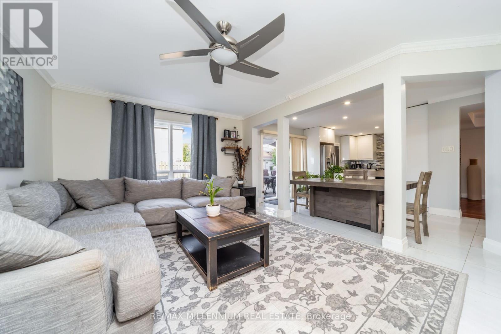 6881 Forest Park Drive, Mississauga, Ontario  L5N 6X7 - Photo 14 - W12952646