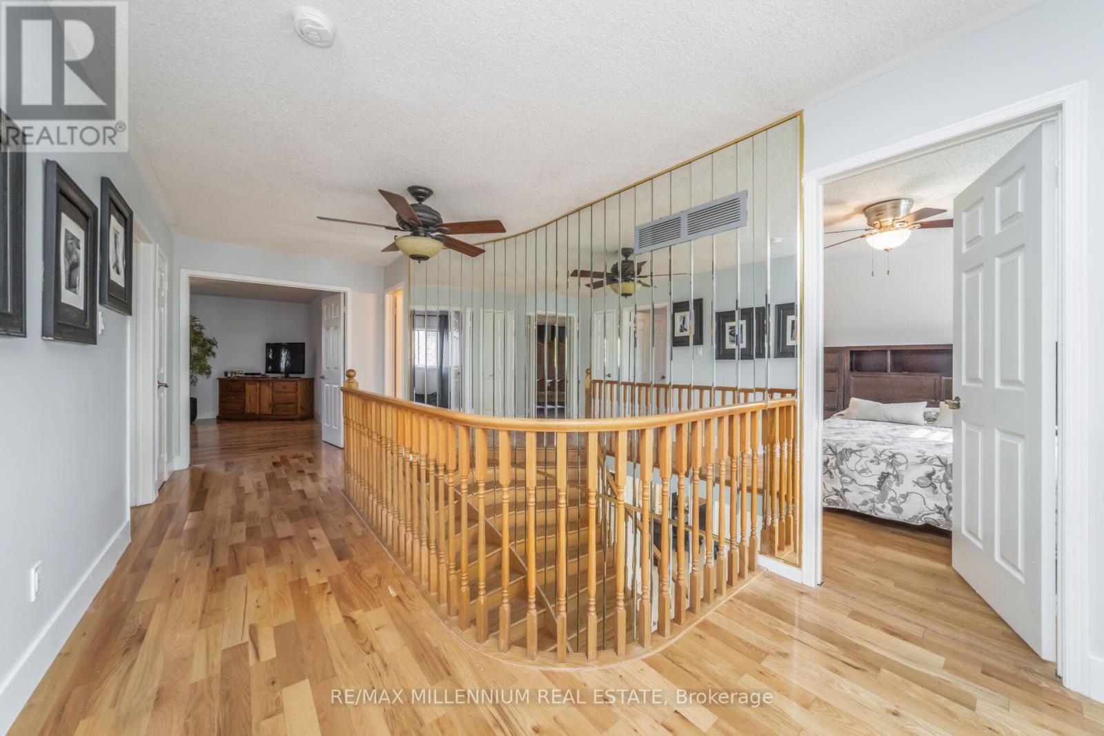 6881 Forest Park Drive, Mississauga, Ontario  L5N 6X7 - Photo 23 - W12952646