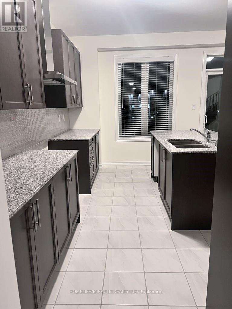 337 Valleyway Drive, Brampton, Ontario  L6X 0N9 - Photo 8 - W12952656