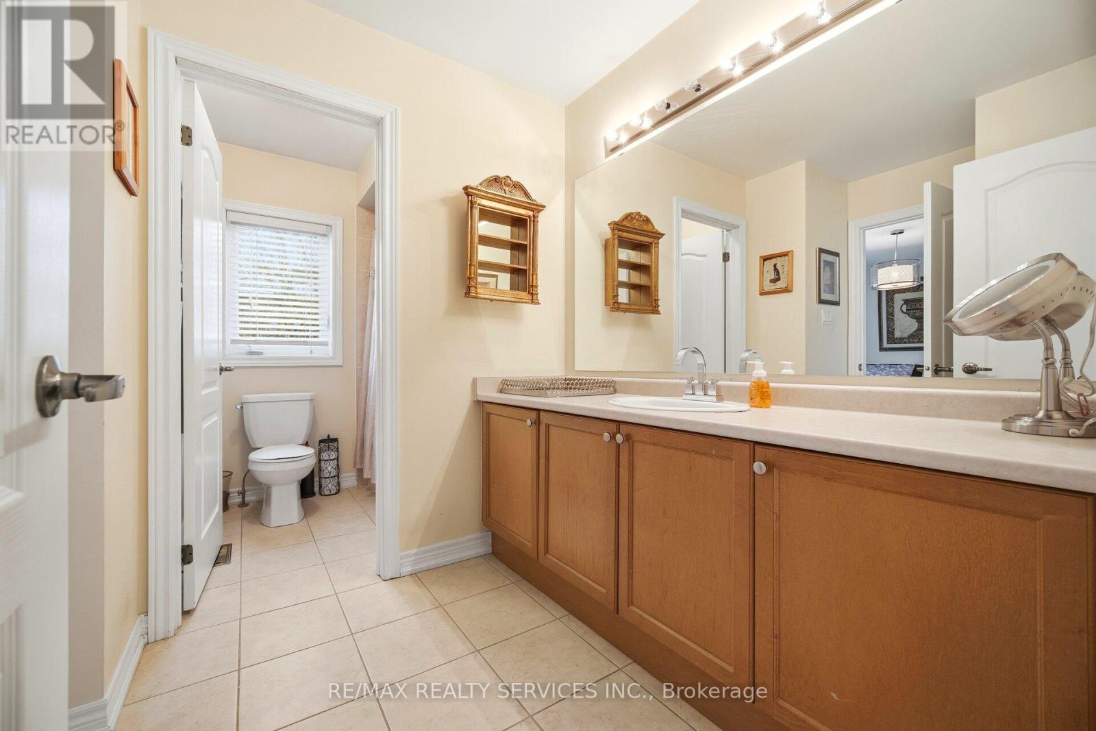 17 Island Grove, Brampton, Ontario  L6X 0W6 - Photo 34 - W12952670