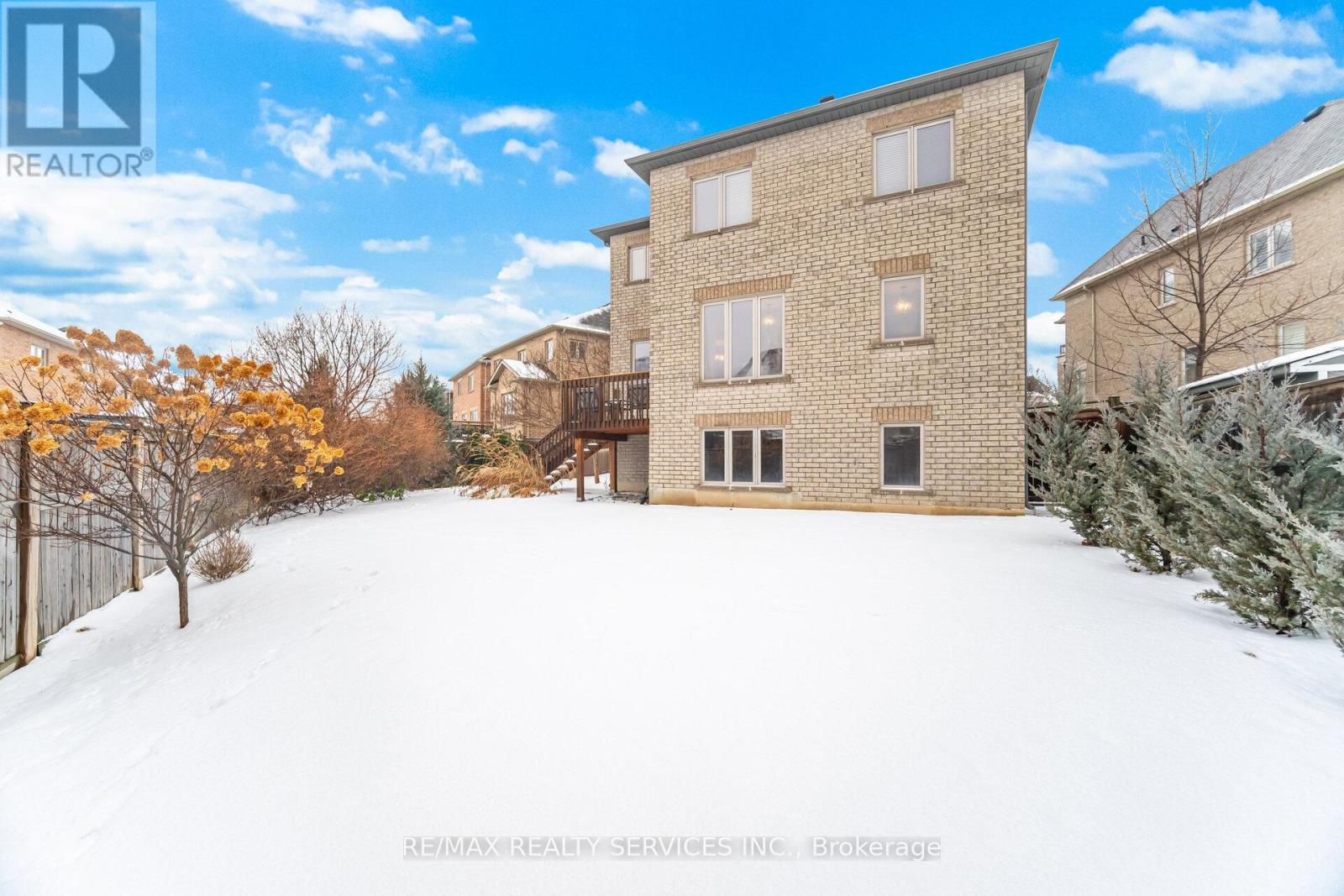 17 Island Grove, Brampton, Ontario  L6X 0W6 - Photo 47 - W12952670