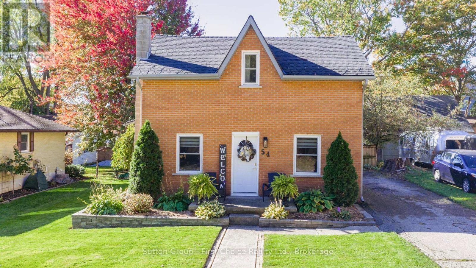 54 WATERLOO STREET, West Perth, Ontario