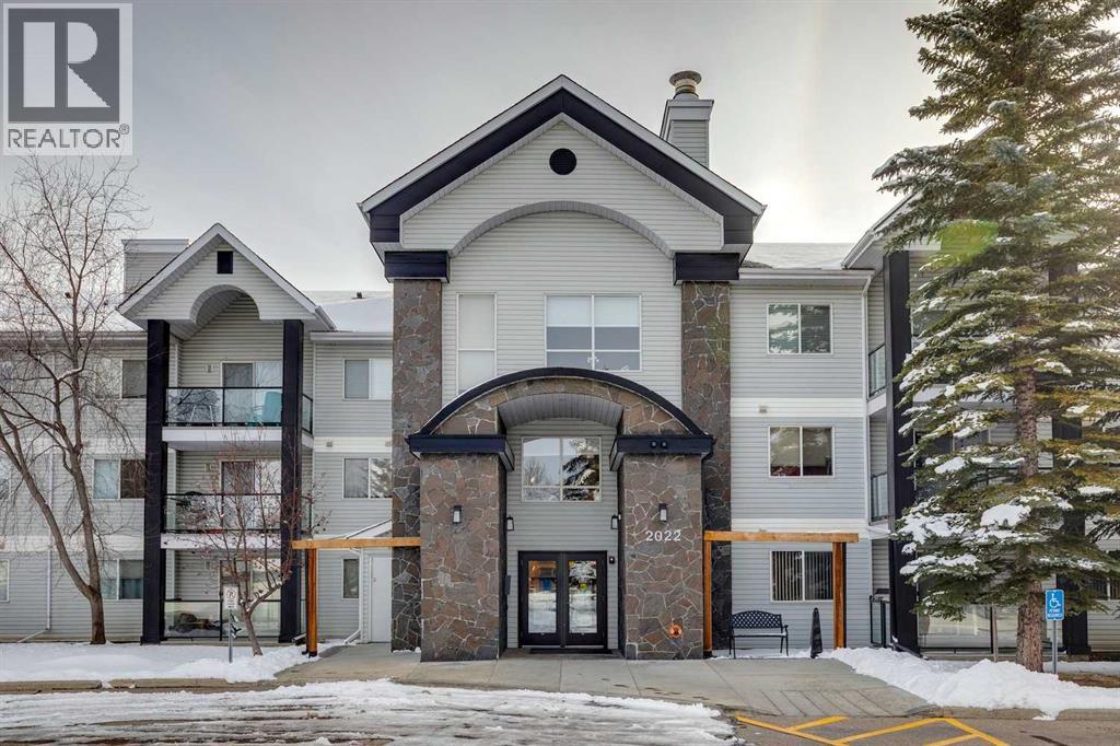 106, 2022 Canyon Meadows Drive Se, Calgary, Alberta  T2J 7H1 - Photo 2 - A2298317