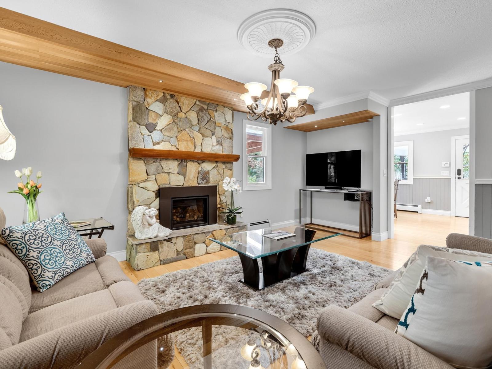 21004 43 Avenue, Langley, British Columbia  V3A 5X5 - Photo 4 - R3105861