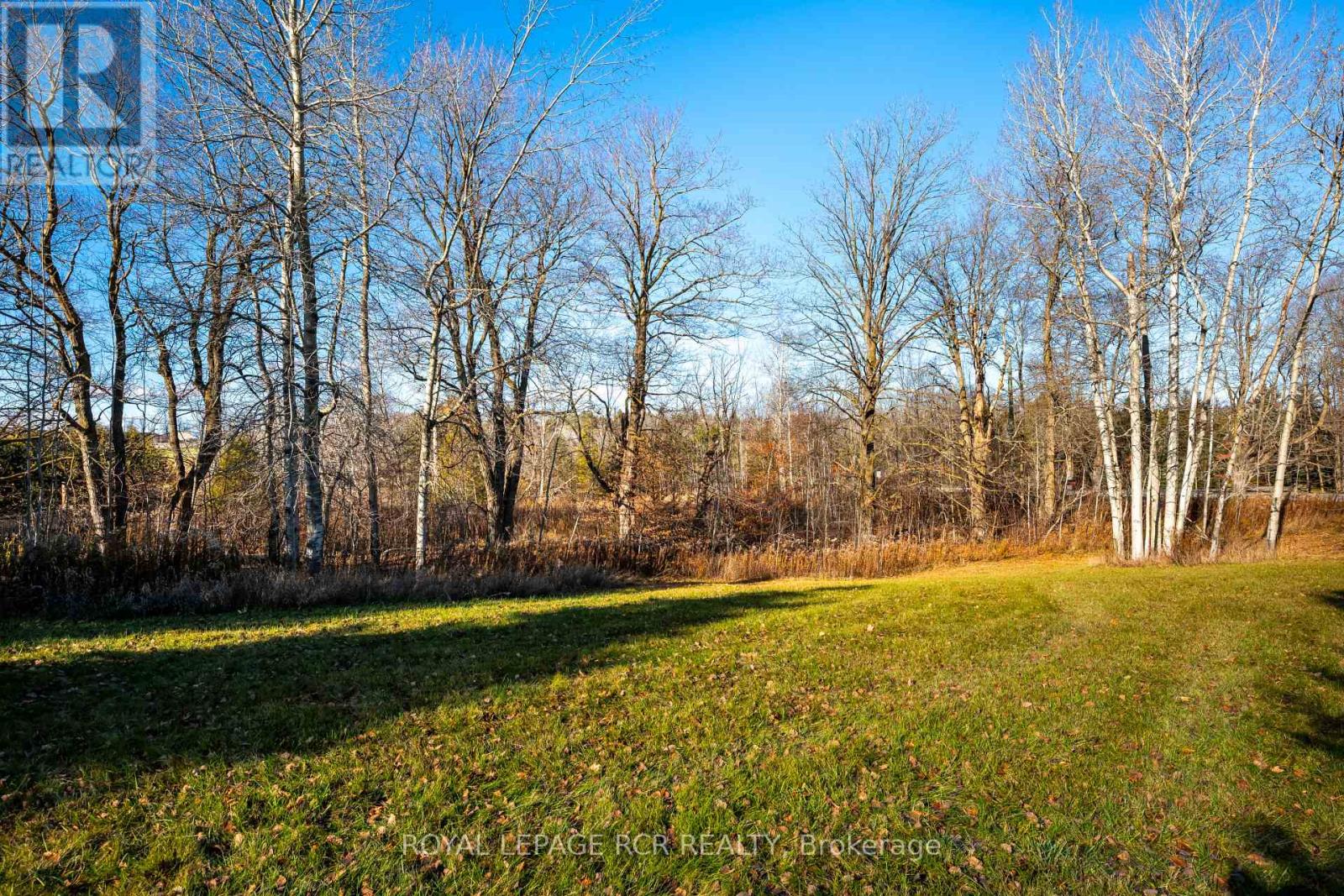 2 Rayburn Meadows Estates, East Garafraxa, Ontario  L9W 7E7 - Photo 10 - X12949232