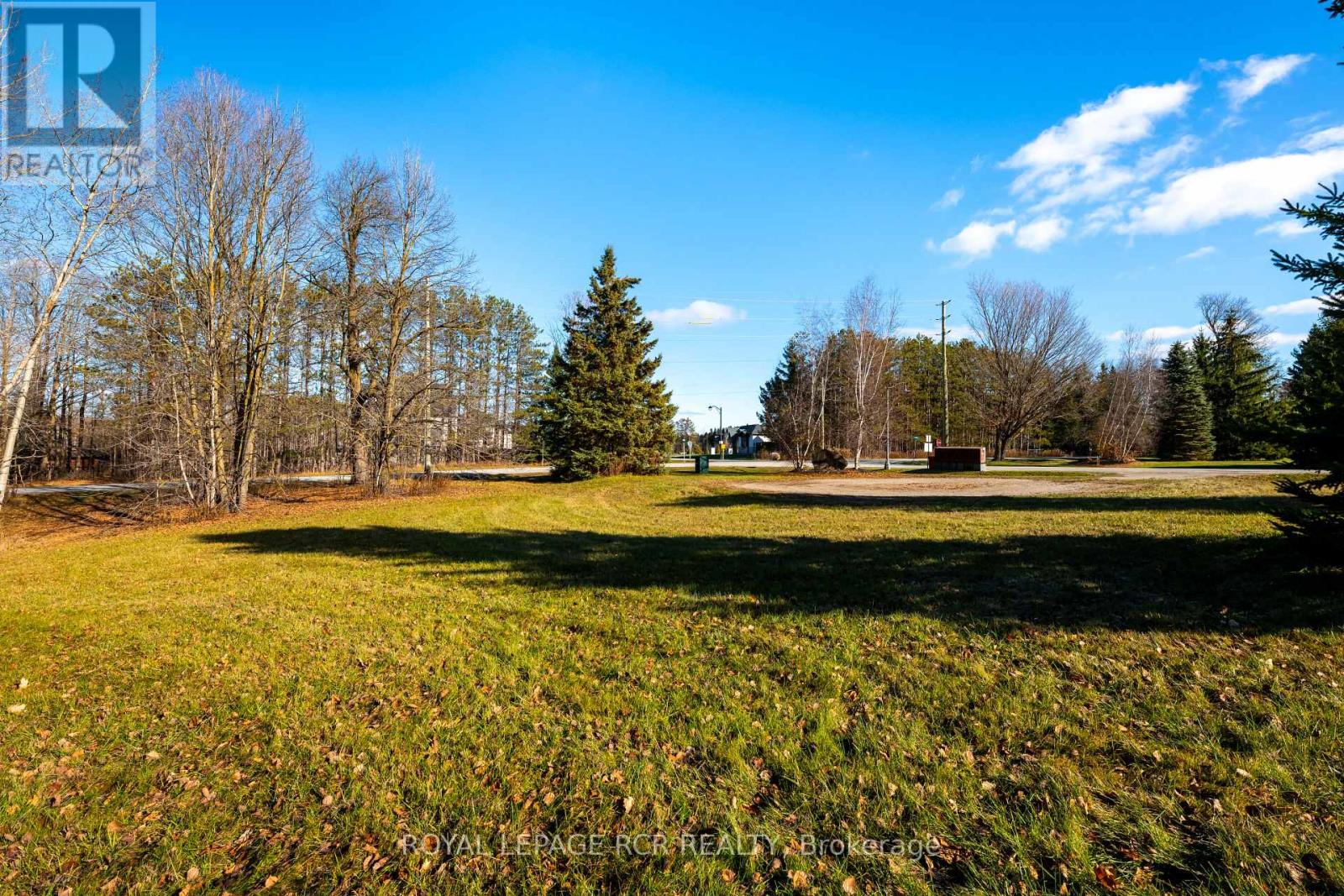 2 Rayburn Meadows Estates, East Garafraxa, Ontario  L9W 7E7 - Photo 11 - X12949232