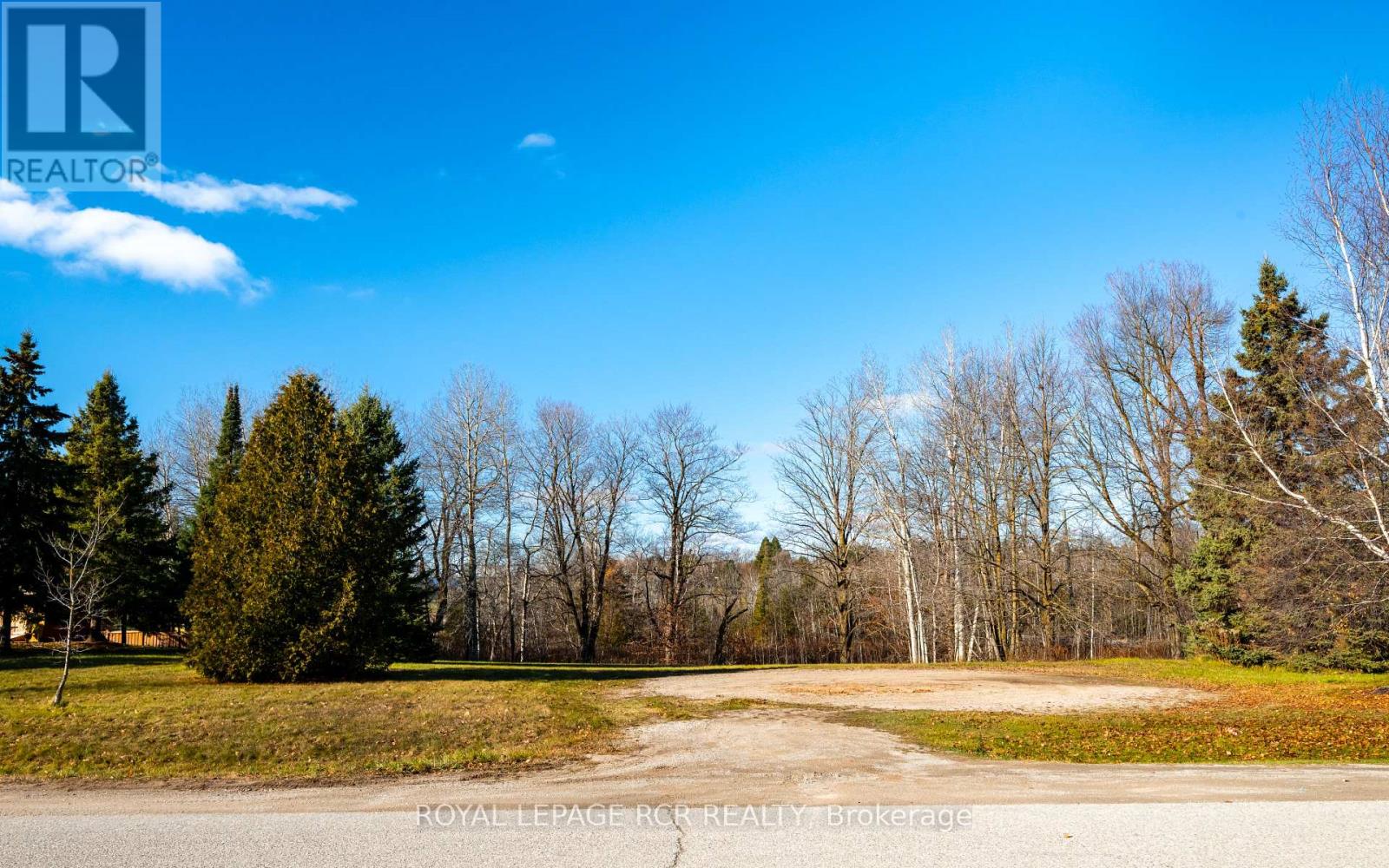 2 Rayburn Meadows Estates, East Garafraxa, Ontario  L9W 7E7 - Photo 6 - X12949232