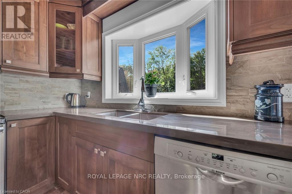 352 Moulton-Aiken Road, Haldimand, Ontario  N1A 2W5 - Photo 17 - X12952520