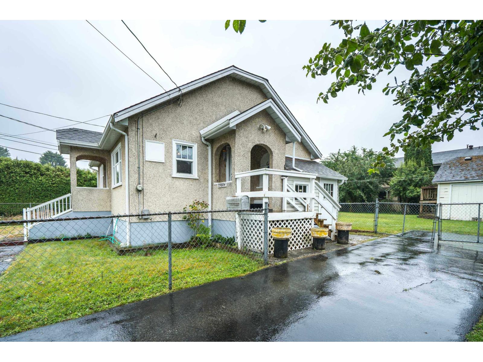 33884 Mayfair Avenue, Abbotsford, British Columbia V2S 1R2 - Photo 4 - R3105843