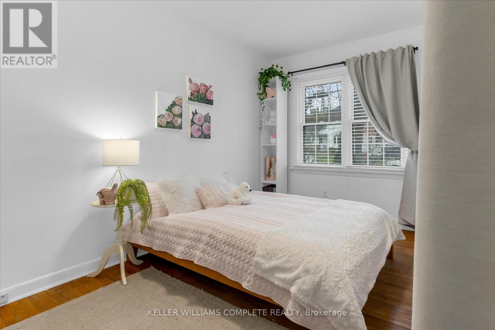 24 Central Park Avenue, Hamilton, Ontario  L9H 2M7 - Photo 14 - X12952588