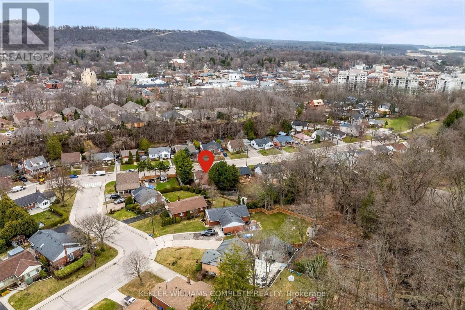 24 Central Park Avenue, Hamilton, Ontario  L9H 2M7 - Photo 40 - X12952588