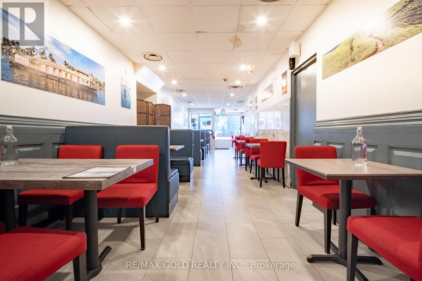 Unit A - 5077 Centre Street, Niagara Falls, Ontario  L2G 3N8 - Photo 10 - X12952668