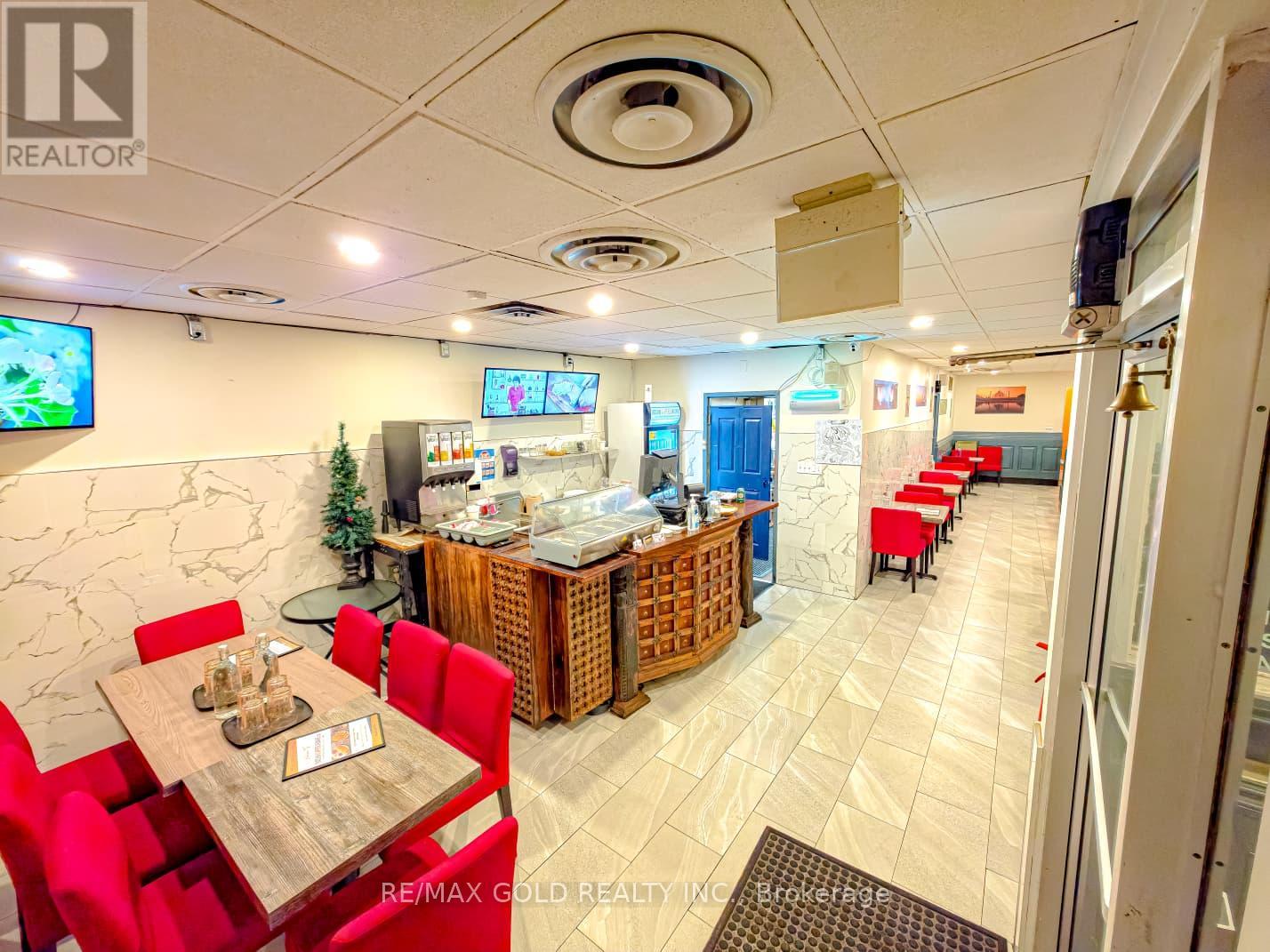 Unit A - 5077 Centre Street, Niagara Falls, Ontario  L2G 3N8 - Photo 7 - X12952668