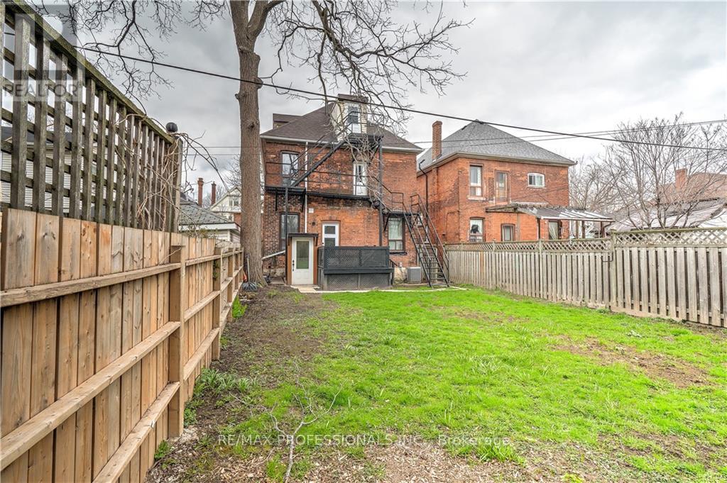 285 Hess Street S, Hamilton, Ontario  L8P 3P6 - Photo 18 - X12952756