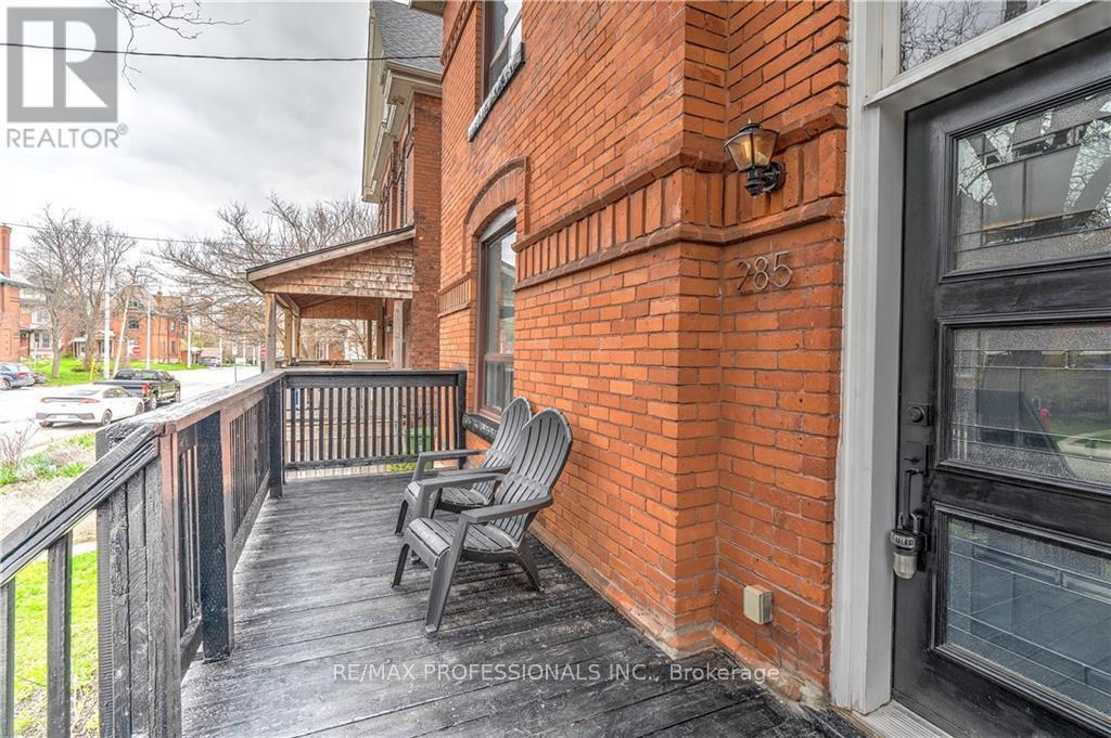 285 Hess Street S, Hamilton, Ontario  L8P 3P6 - Photo 3 - X12952756