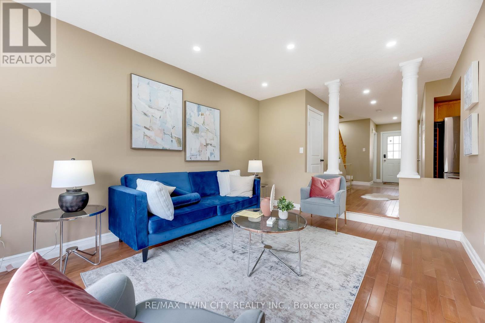 135 Veronica Drive, Kitchener, Ontario  N2A 4E6 - Photo 11 - X12952796