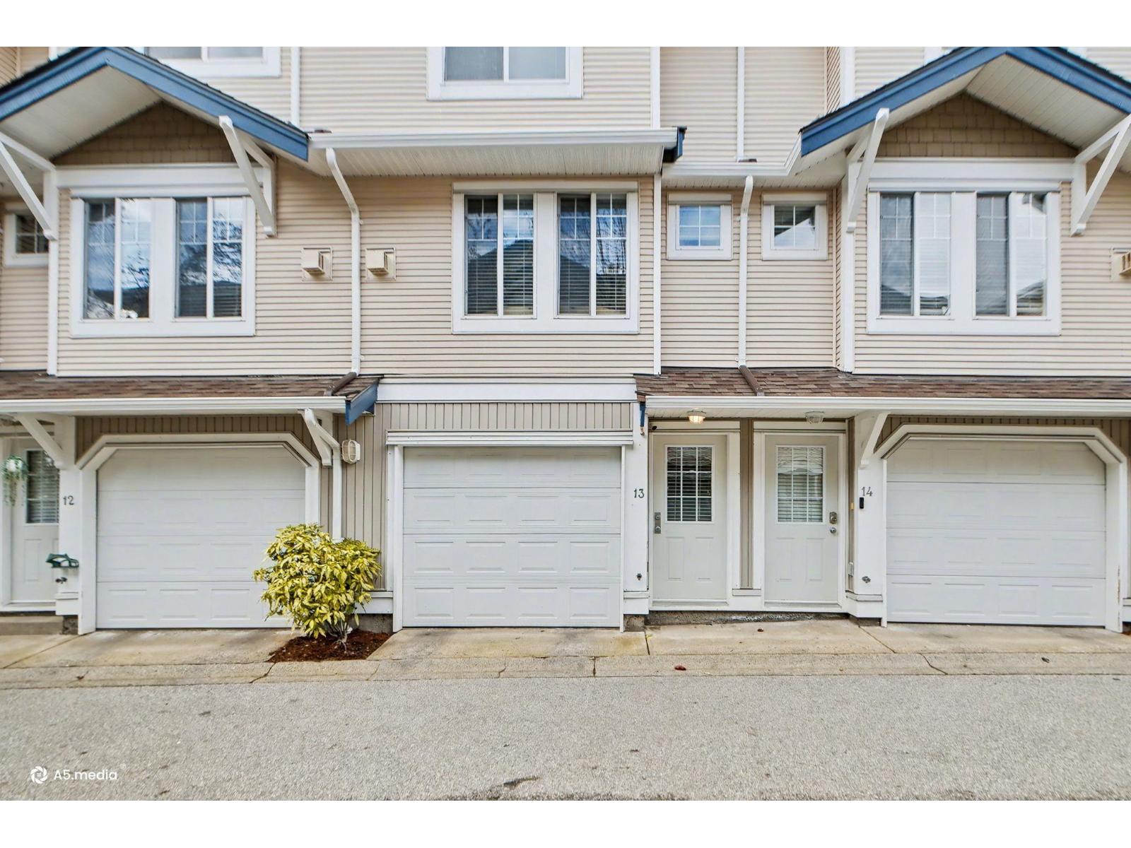 13 6533 121 Street, Surrey, British Columbia  V3W 1M5 - Photo 3 - R3105729