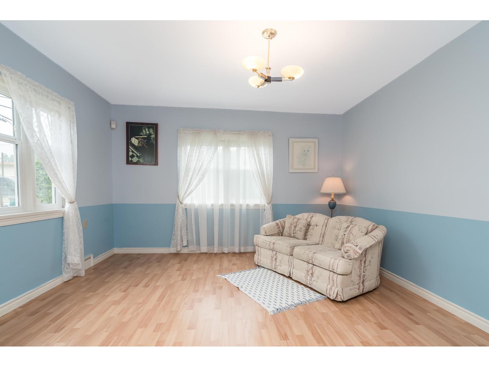 33884 Mayfair Avenue, Abbotsford, British Columbia V2S 1R2 - Photo 7 - R3105843