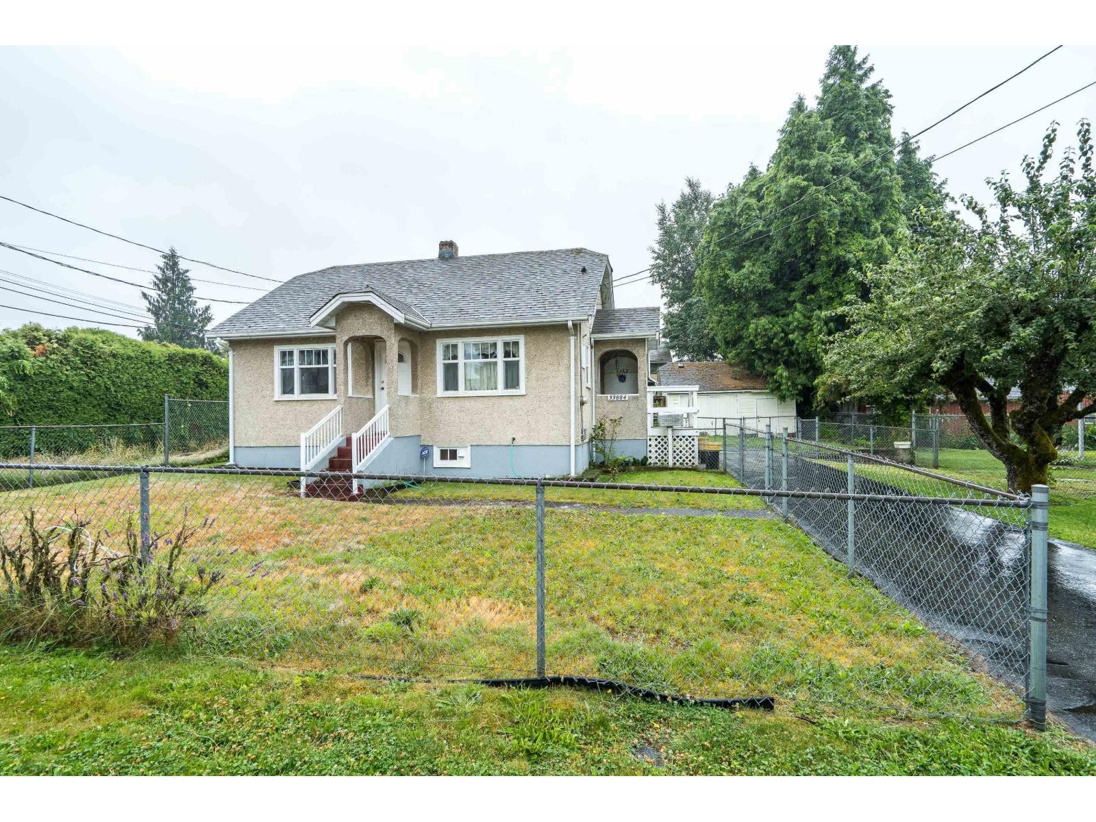 33884 Mayfair Avenue, Abbotsford, British Columbia V2S 1R2 - Photo 3 - R3105843