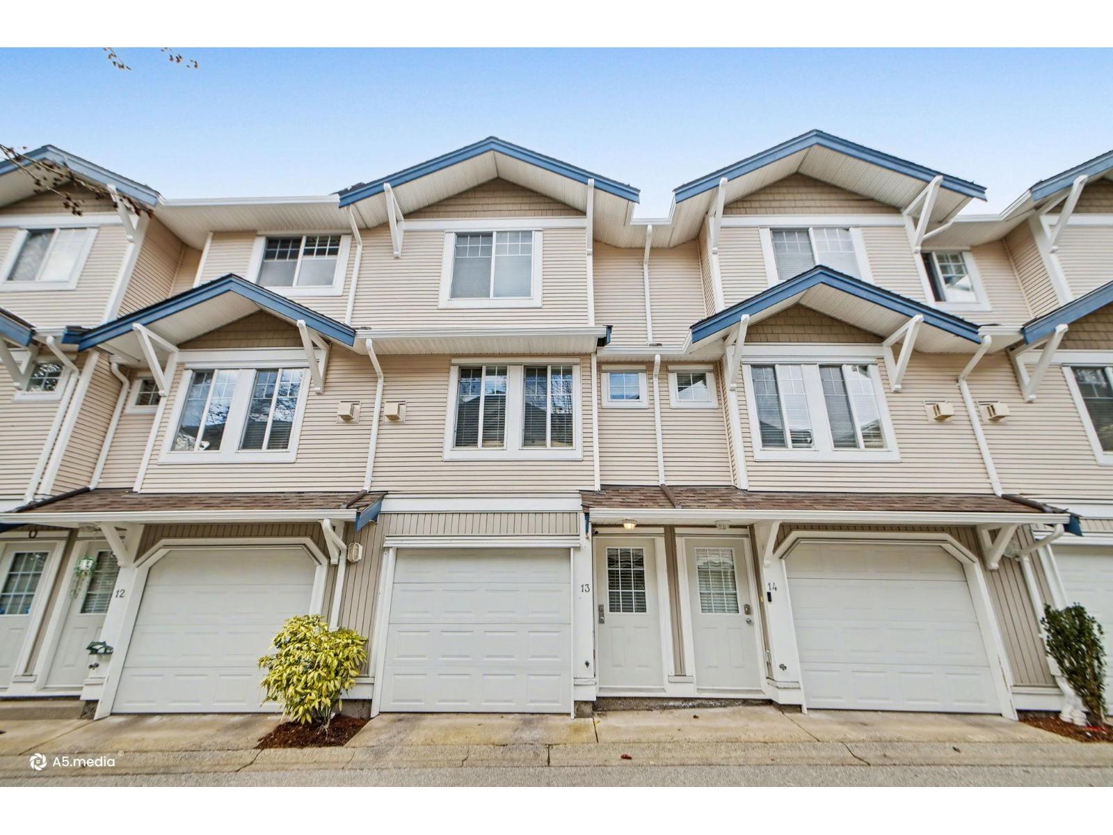 13 6533 121 Street, Surrey, British Columbia  V3W 1M5 - Photo 1 - R3105729