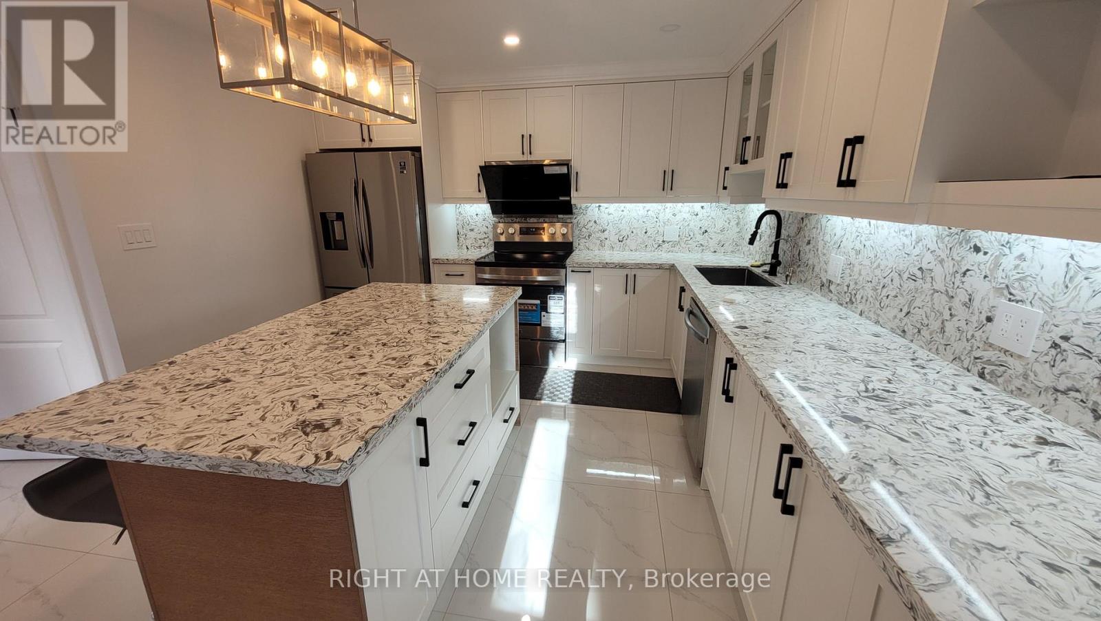 2 Clydesdale Road, Markham, Ontario  L3R 3S9 - Photo 16 - N12756282