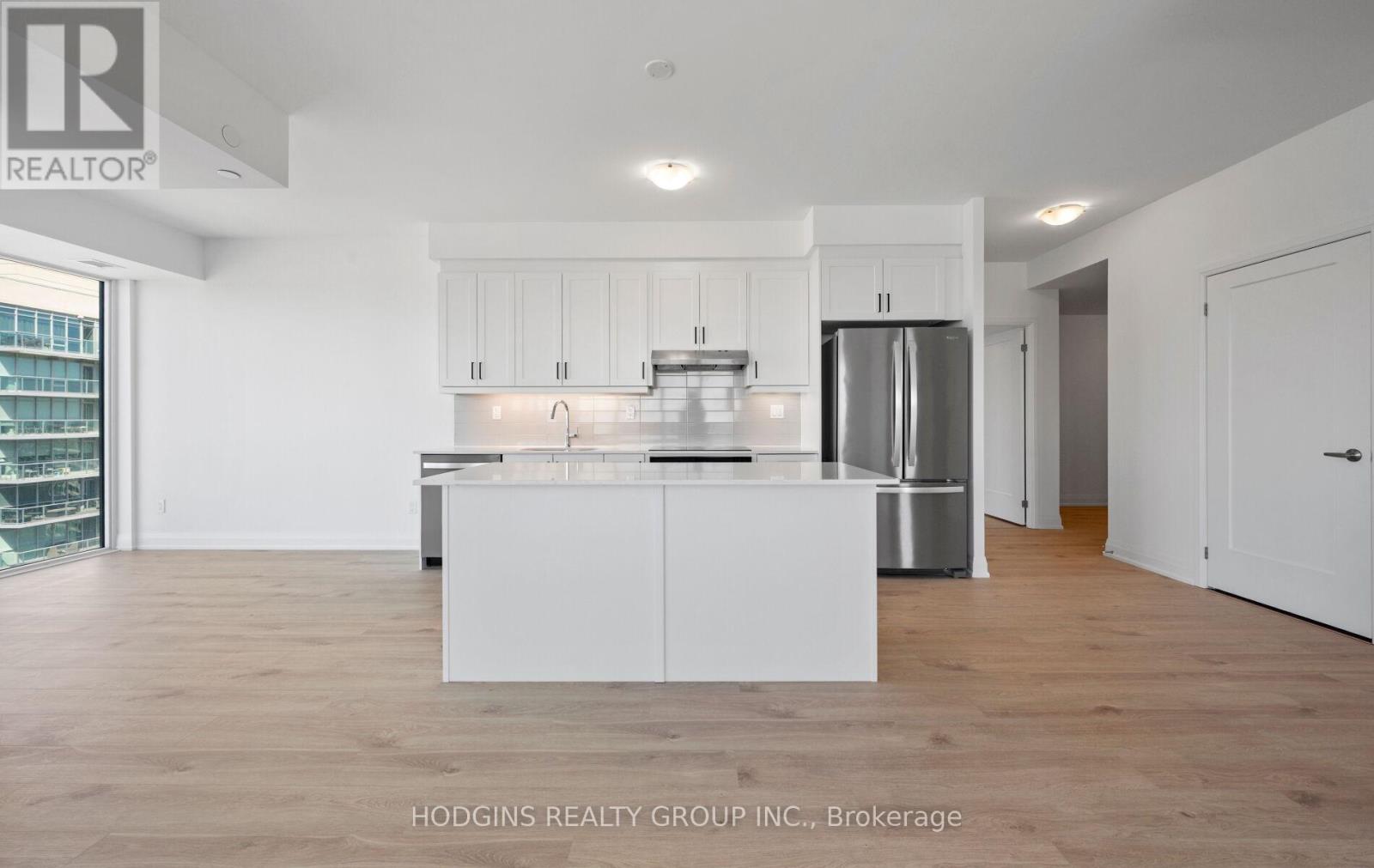 1711 - 1035 Southdown Road, Mississauga, Ontario  L5J 0A2 - Photo 23 - W12931106