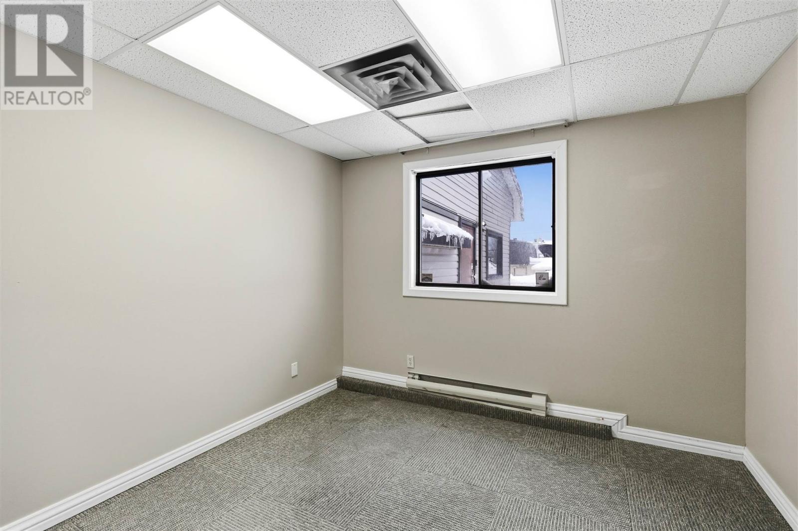 642 Great Northern Rd, Sault Ste. Marie, Ontario  P6B 4Z9 - Photo 25 - SM260027