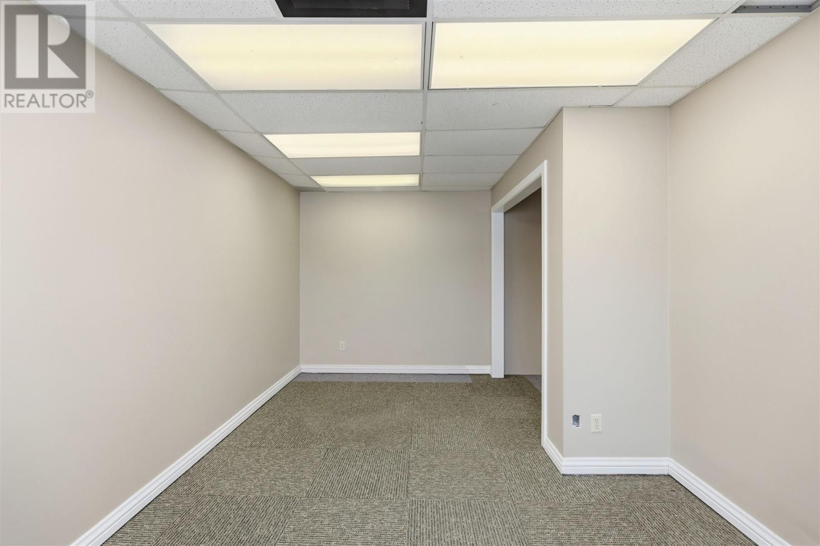 642 Great Northern Rd, Sault Ste. Marie, Ontario  P6B 4Z9 - Photo 19 - SM260027