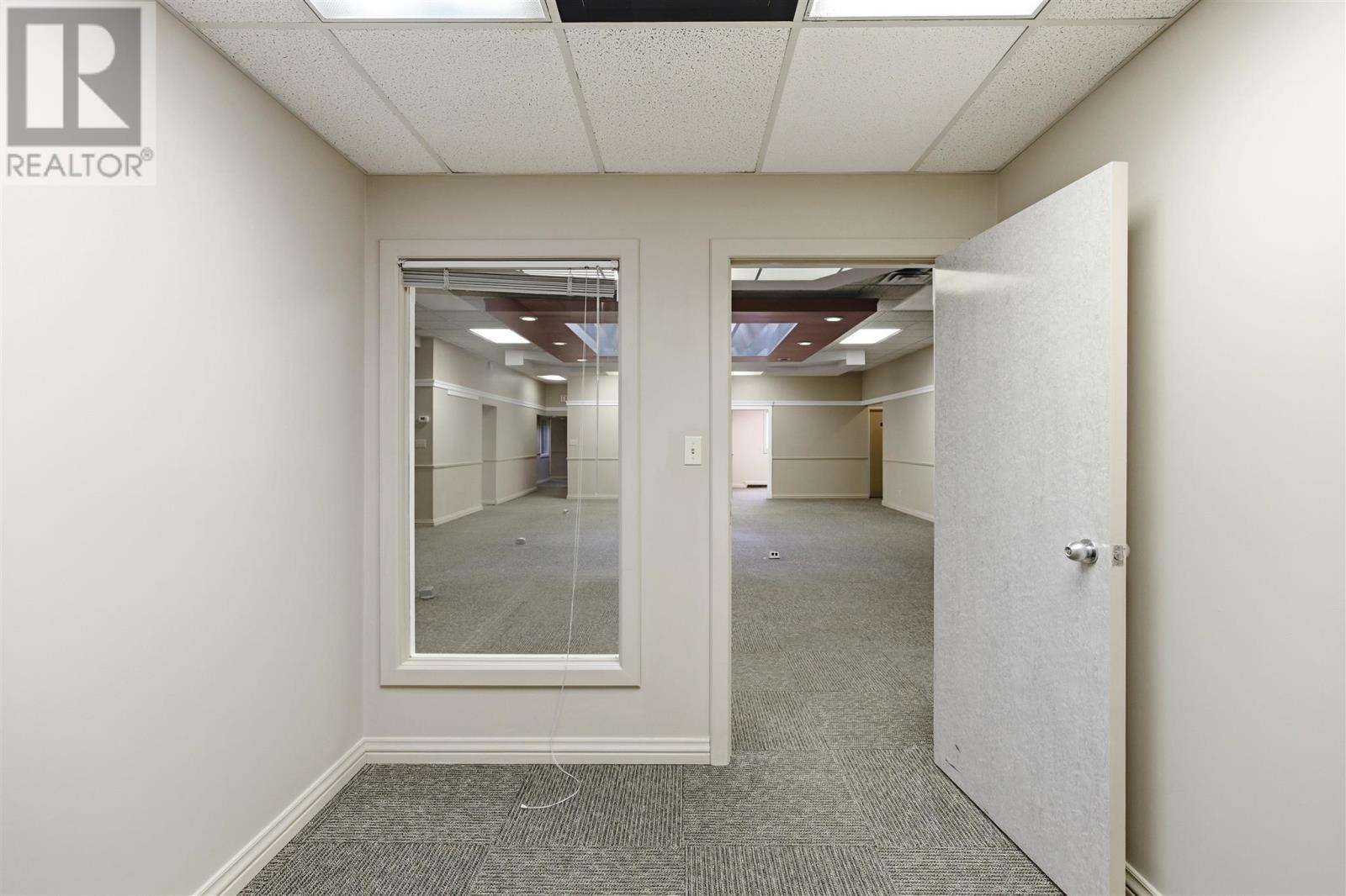 642 Great Northern Rd, Sault Ste. Marie, Ontario  P6B 4Z9 - Photo 29 - SM260027