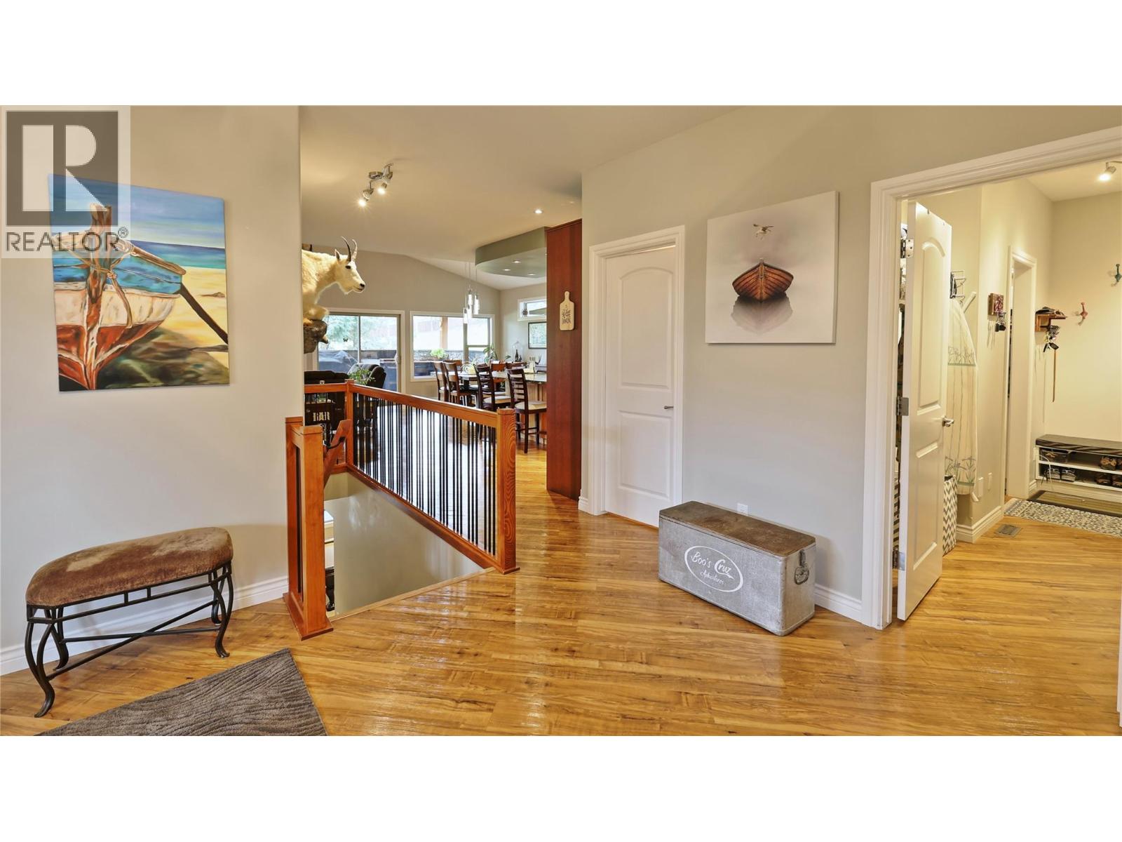 181 The Whins, Cranbrook, British Columbia V1C 0B4 - Photo 5 - 10381542