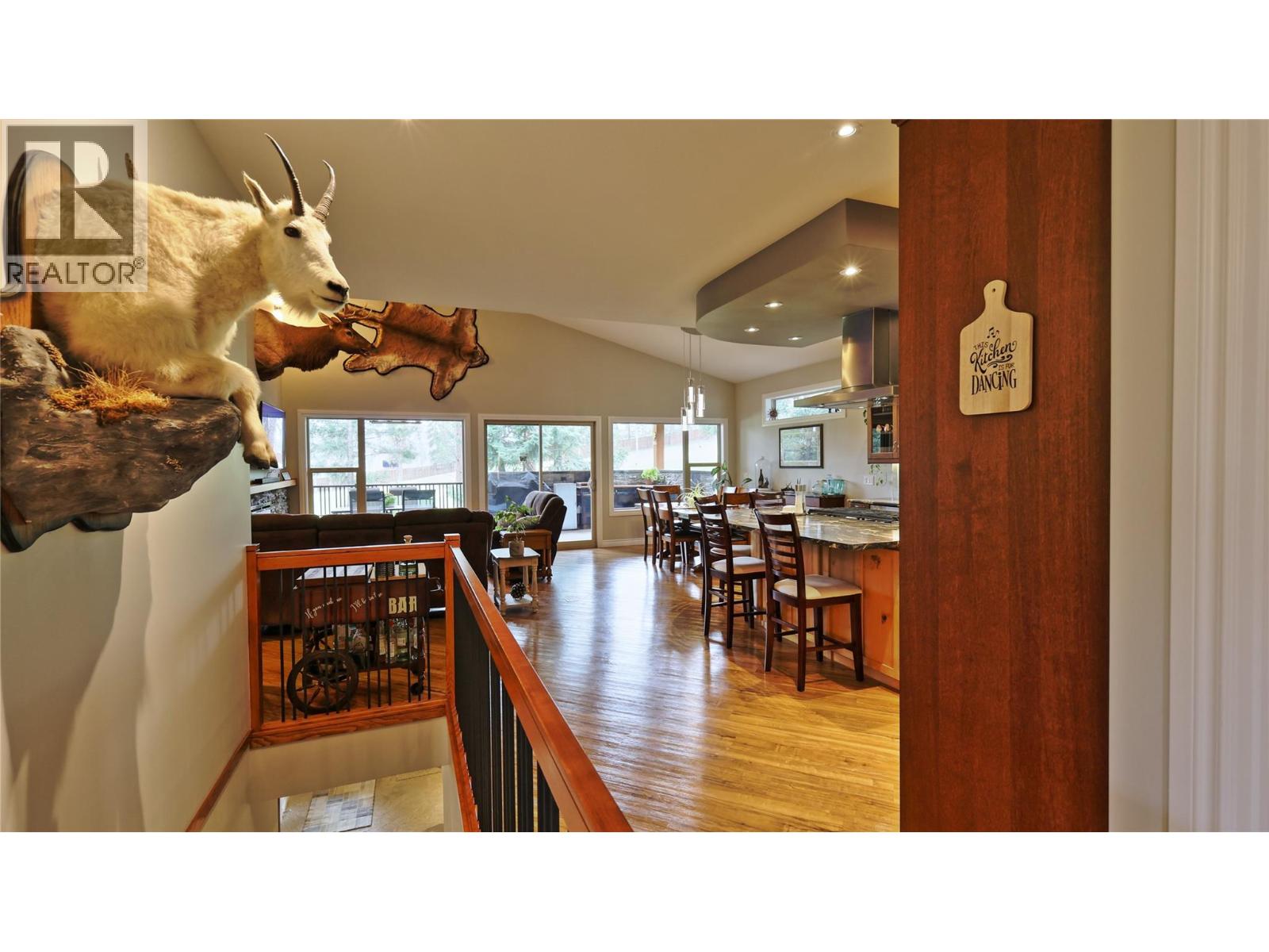 181 The Whins, Cranbrook, British Columbia V1C 0B4 - Photo 7 - 10381542