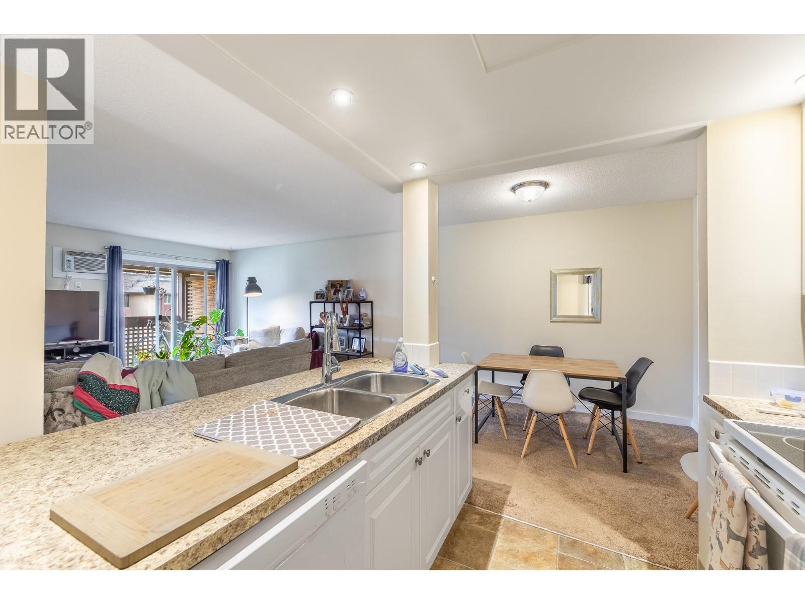 3140 Wilson Street Unit# 123, Penticton, British Columbia  V2A 8G5 - Photo 5 - 10381446