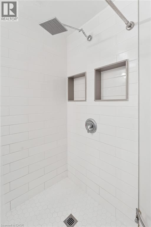 137 Donald Street, Kitchener, Ontario  N2B 3G7 - Photo 33 - 40817229