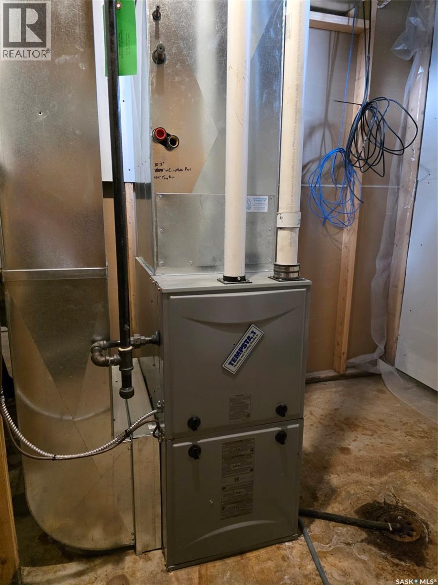 Viker Acres, Saskatchewan Landing Rm No.167, Saskatchewan  S0N 2P0 - Photo 23 - SK030563