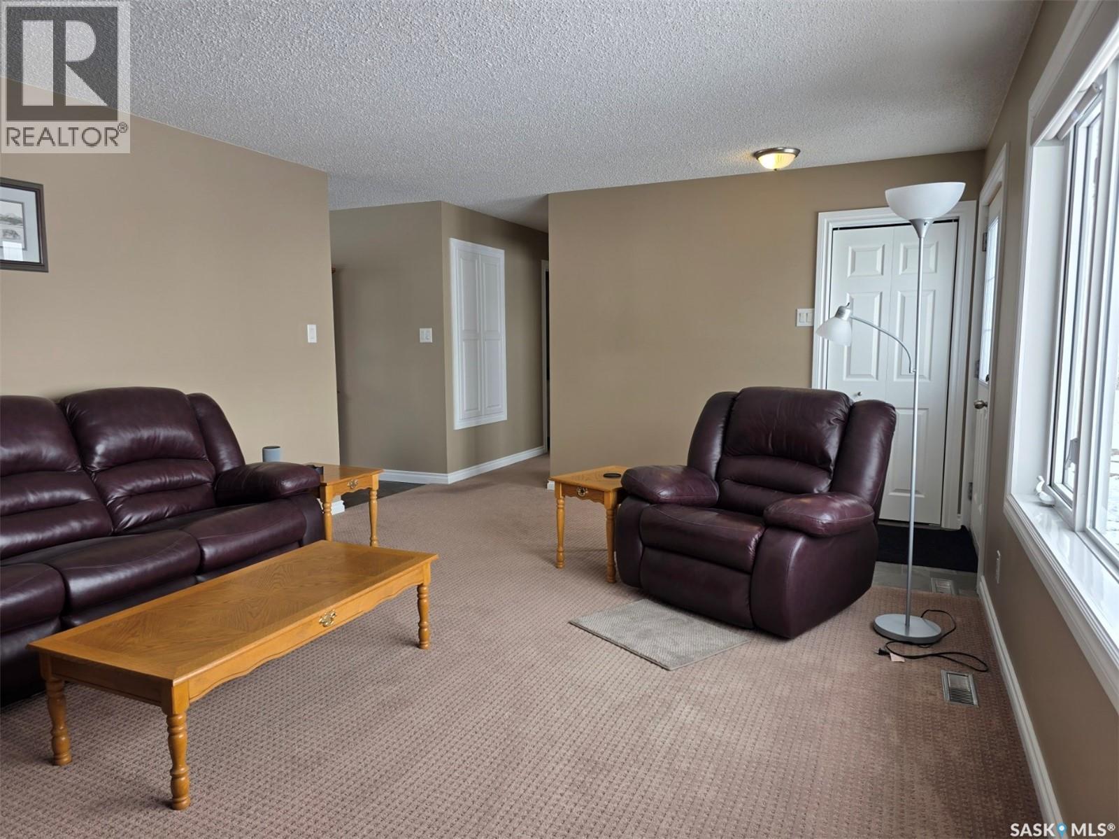 Viker Acres, Saskatchewan Landing Rm No.167, Saskatchewan  S0N 2P0 - Photo 9 - SK030563