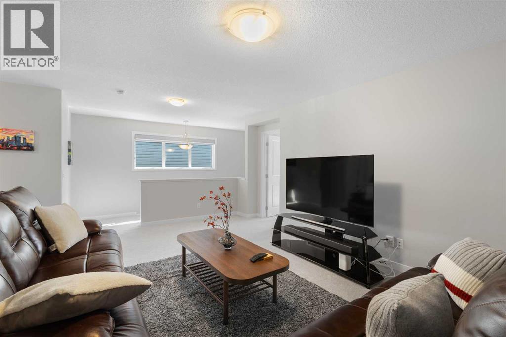 33 Walcrest Way SE, Calgary, Alberta  T2X 4G4 - Photo 15 - A2284280