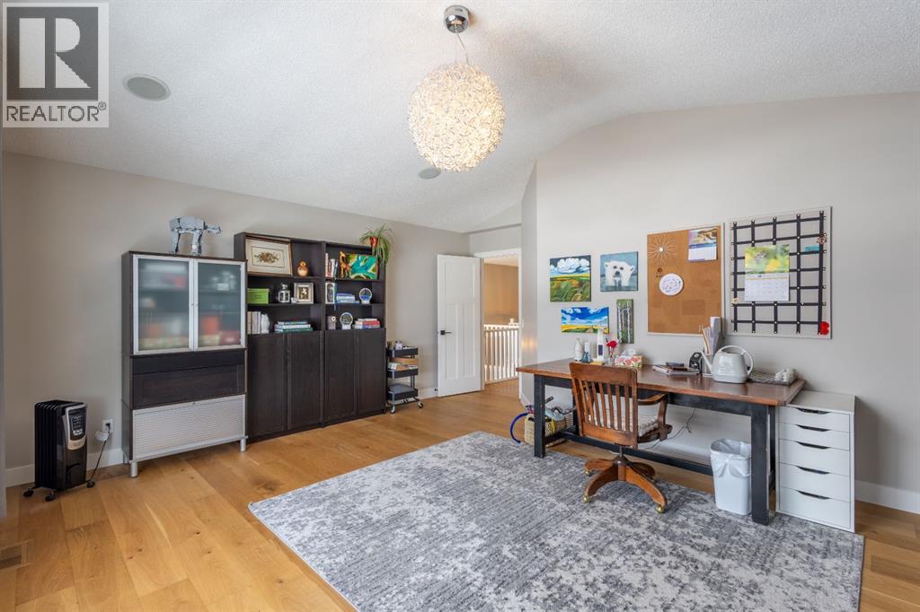 77 Weston Way Sw, Calgary, Alberta  T3H 5N7 - Photo 19 - A2297631