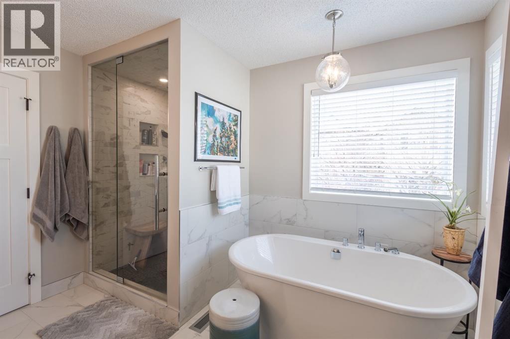 77 Weston Way Sw, Calgary, Alberta  T3H 5N7 - Photo 26 - A2297631