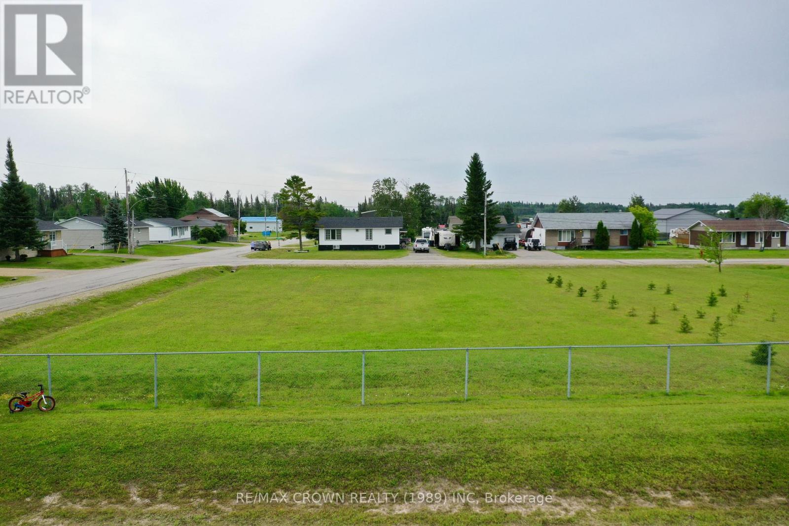 Val Rita-Harty - 11 Grenier Avenue, Kapuskasing, Ontario  P0L 2G0 - Photo 3 - T12952820