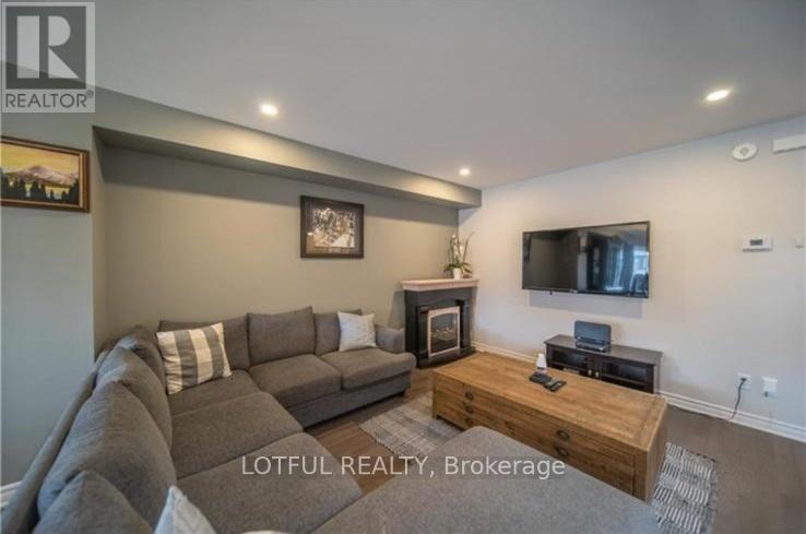 304 Belfort Street, Russell, Ontario  K0A 1W0 - Photo 8 - X12952814