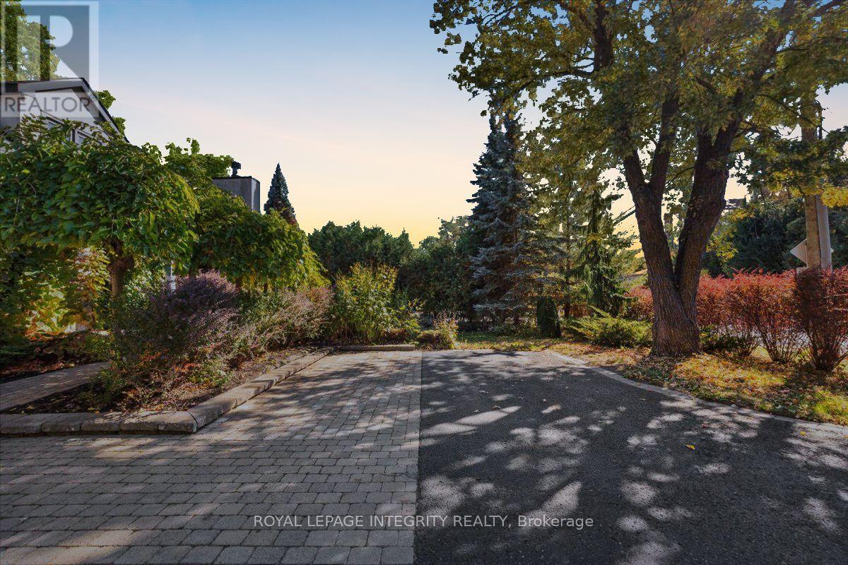 3565 Albion Road, Ottawa, Ontario  K1T 1A2 - Photo 2 - X12952904