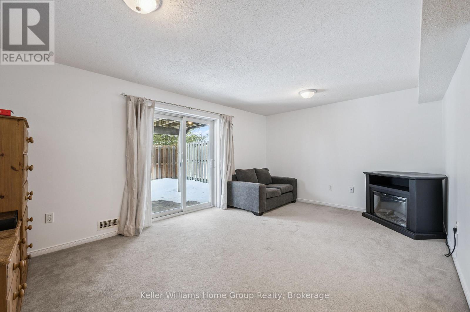 23 - 151 Clairfields Drive E, Guelph, Ontario  N1L 1P5 - Photo 26 - X12949600