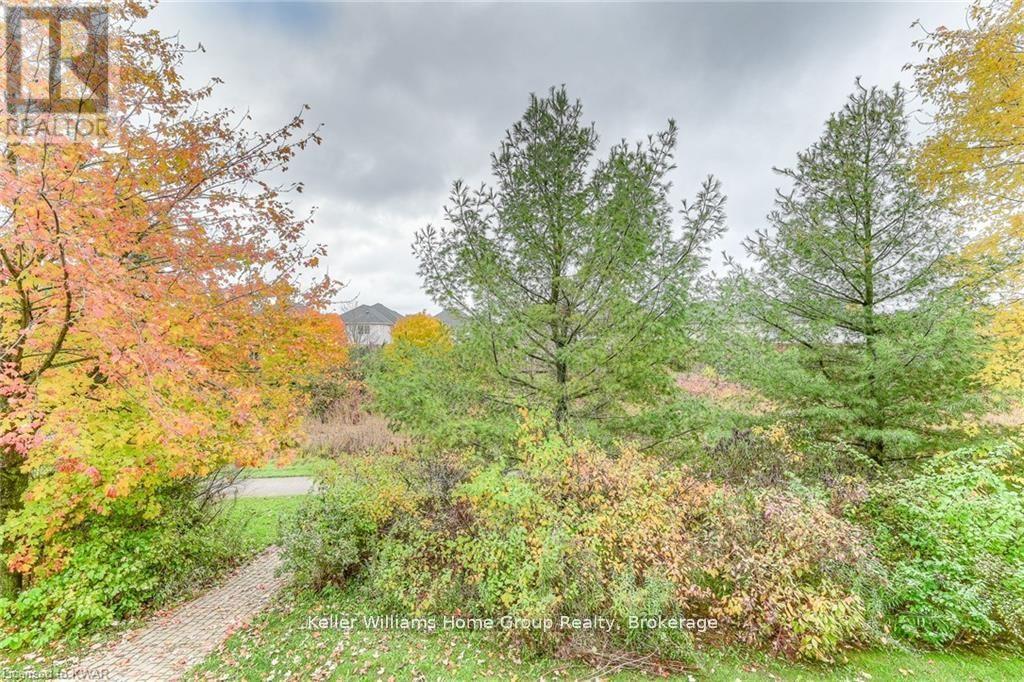 23 - 151 Clairfields Drive E, Guelph, Ontario  N1L 1P5 - Photo 35 - X12949600