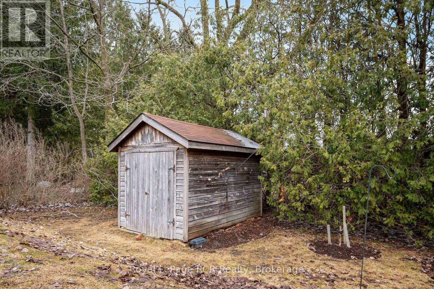 147 Finden Street, Georgian Bluffs, Ontario  N4K 6V5 - Photo 18 - X12952648