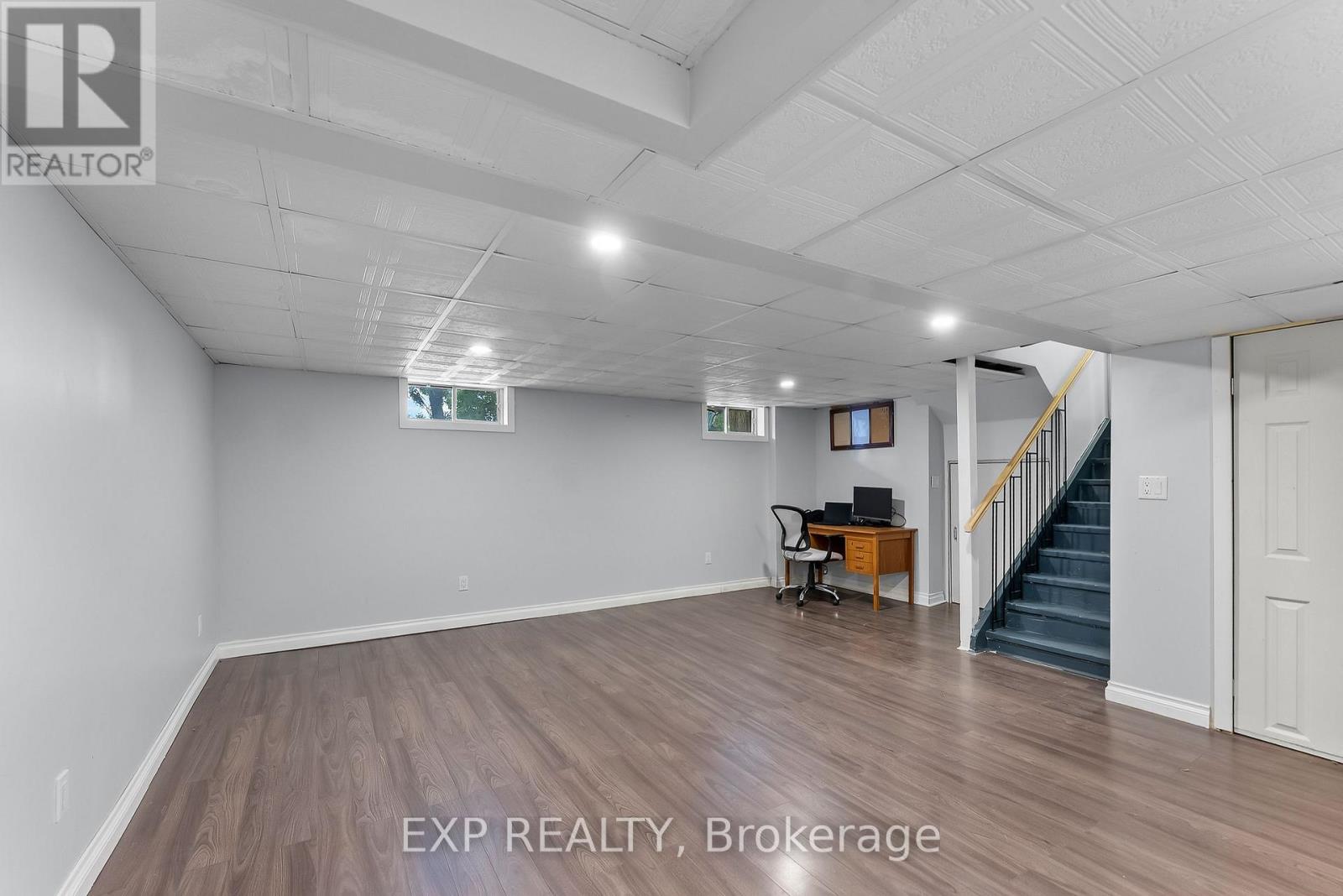 6937 Waterloo Drive, Niagara Falls, Ontario  L2J 1E3 - Photo 29 - X12952856