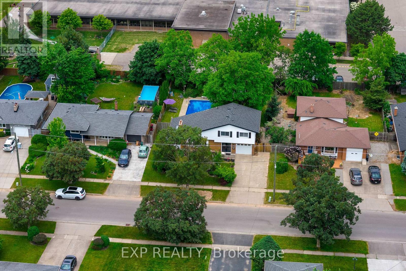 6937 Waterloo Drive, Niagara Falls, Ontario  L2J 1E3 - Photo 45 - X12952856